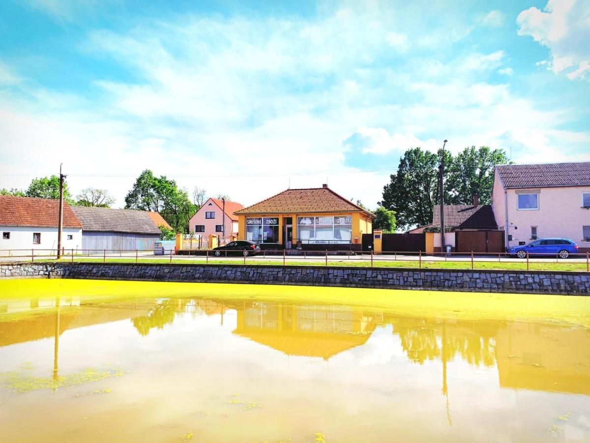 Penzion Kravín Bosilec Exteriér fotografie